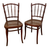Paire de chaises bistrot Thonet estampillées