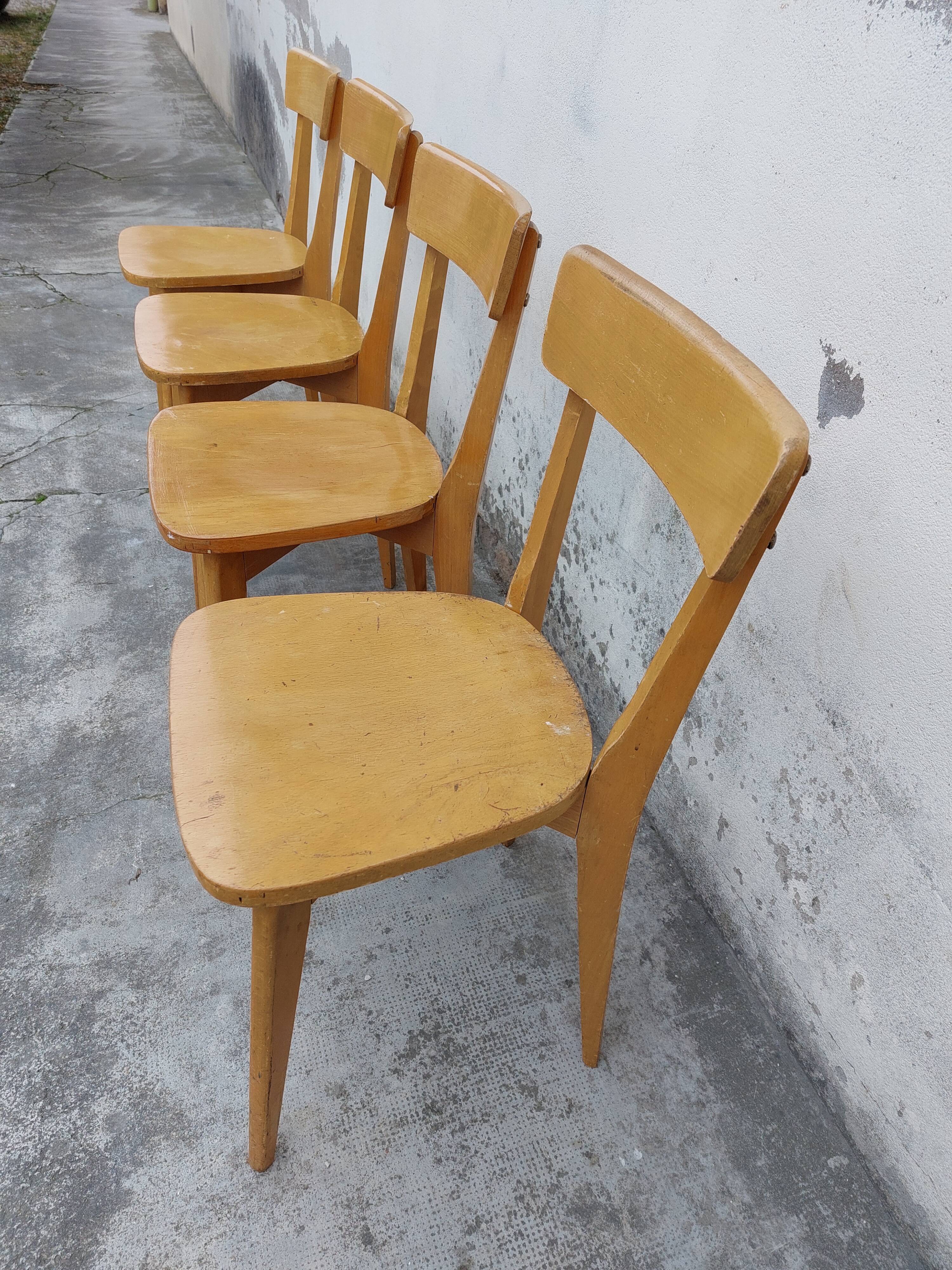 Série de 4 chaises de bistrot année 50