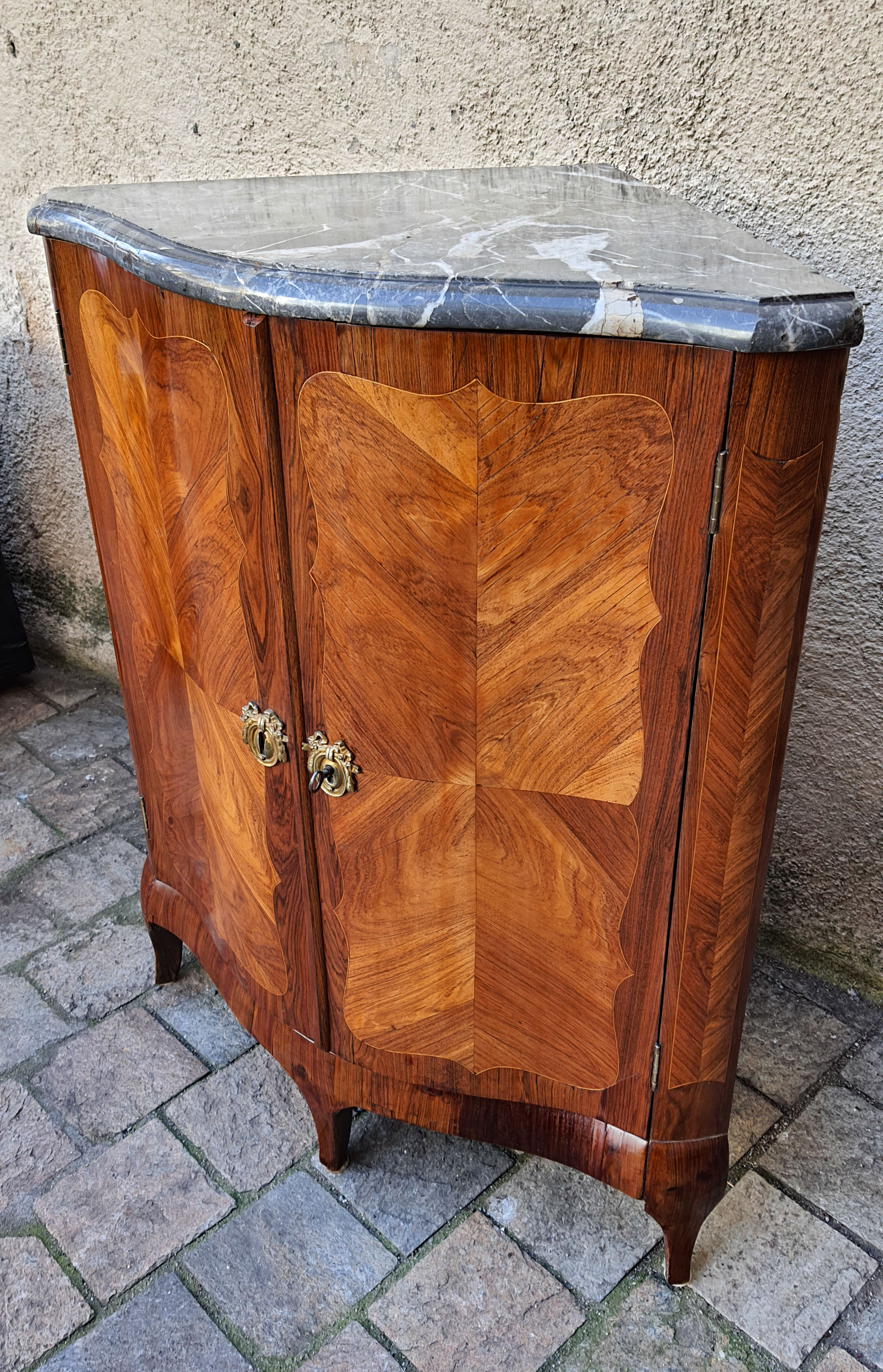 Notch period Louis XV master cabinetmaker Pierre Fléchy 1756