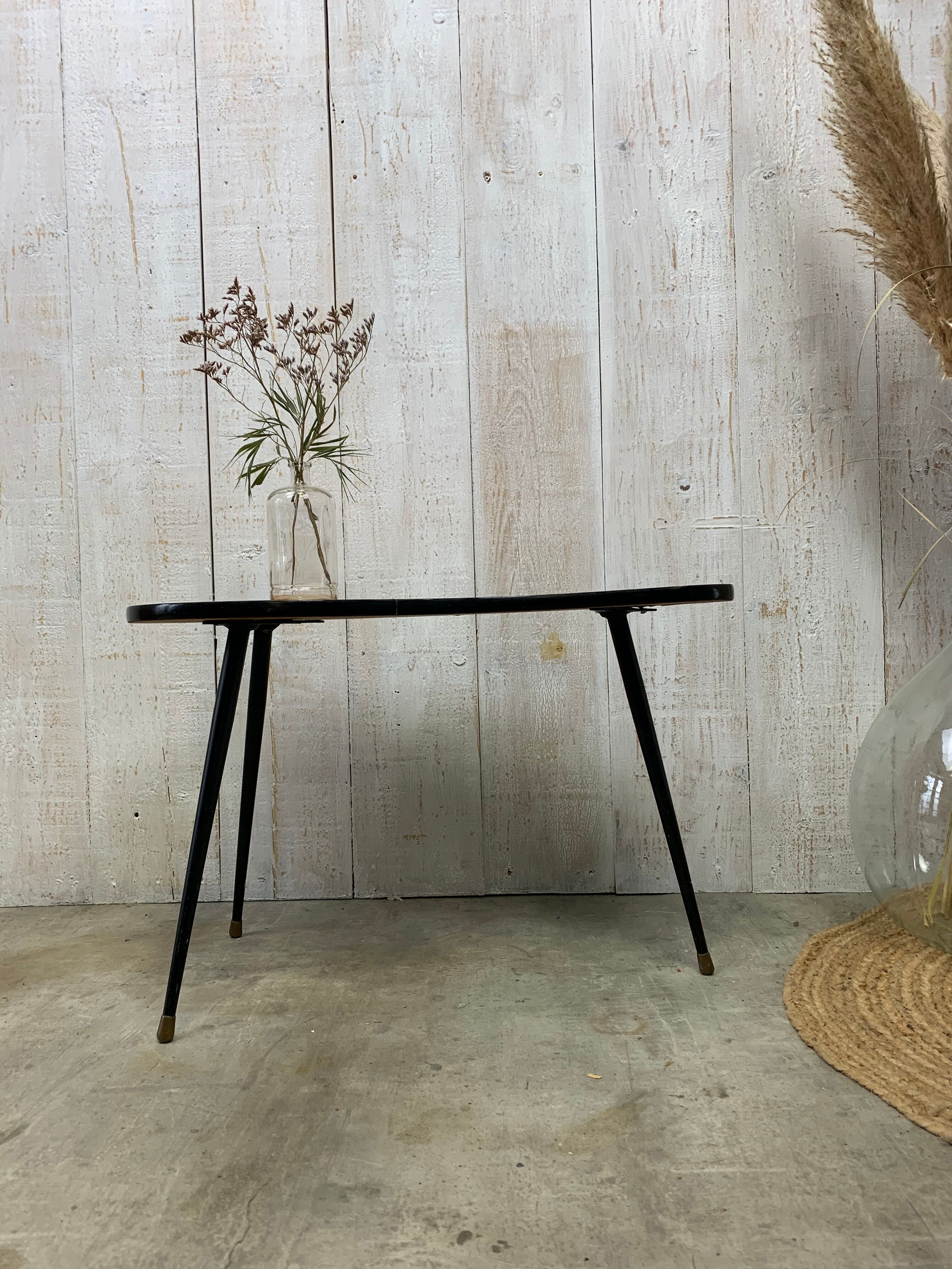 Table basse tripode vintage