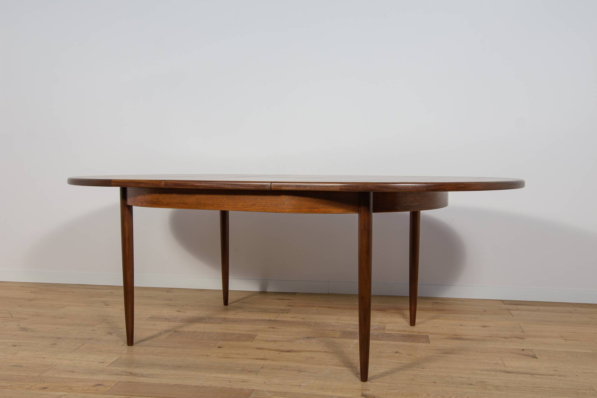 Mid-Century Oval Dining Table in Teak from G-Plan, United Knigdom, 1960s