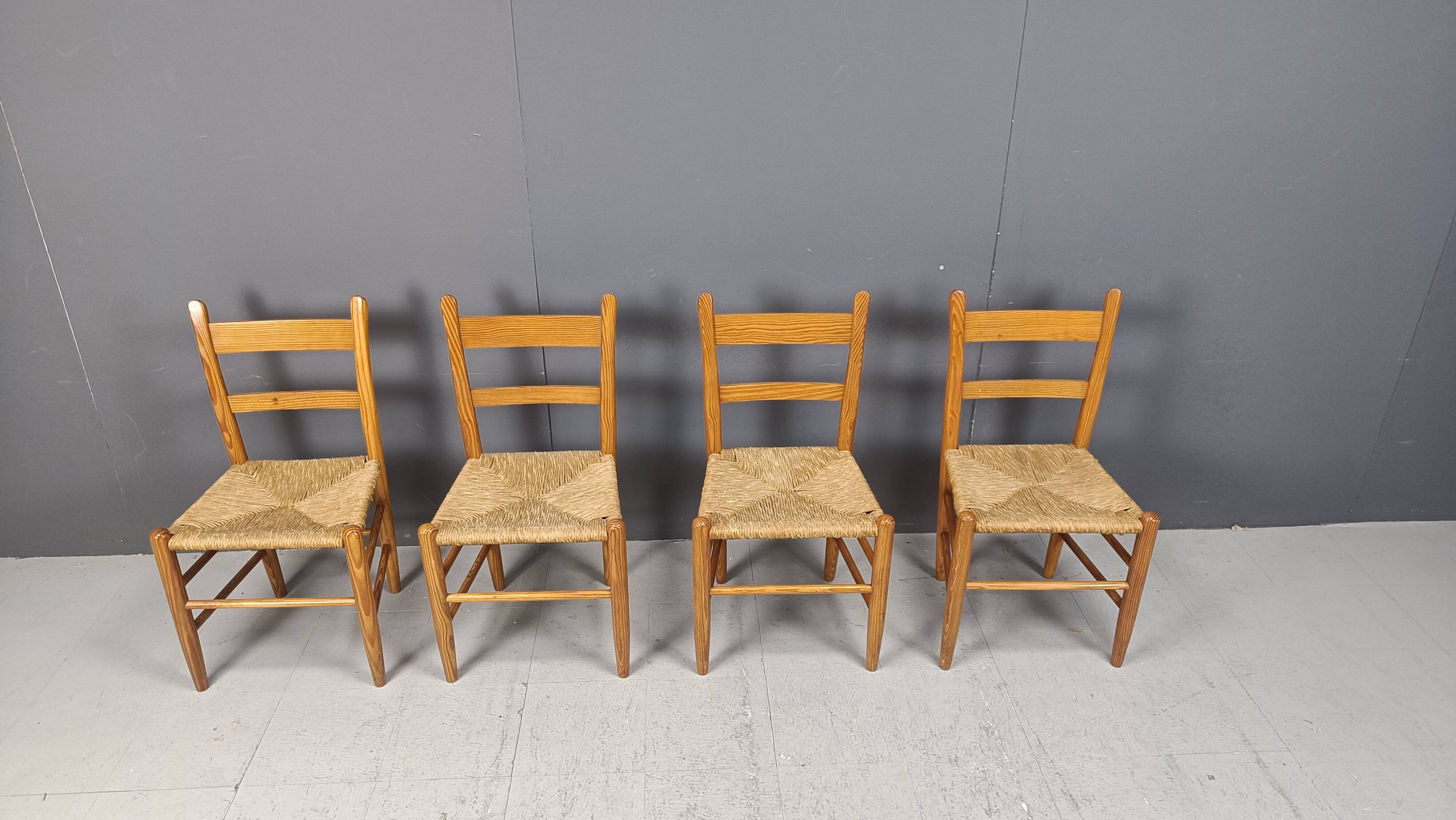Mid-century oak and wicker dining chairs, set of 4 - 1970s