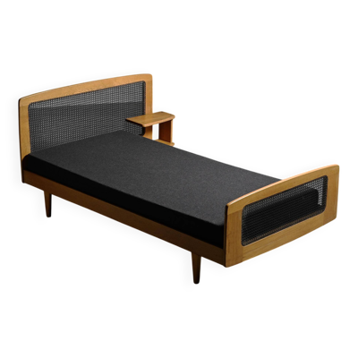 Lit par Roger Landault pour Ligne Roset, France, circa 1965