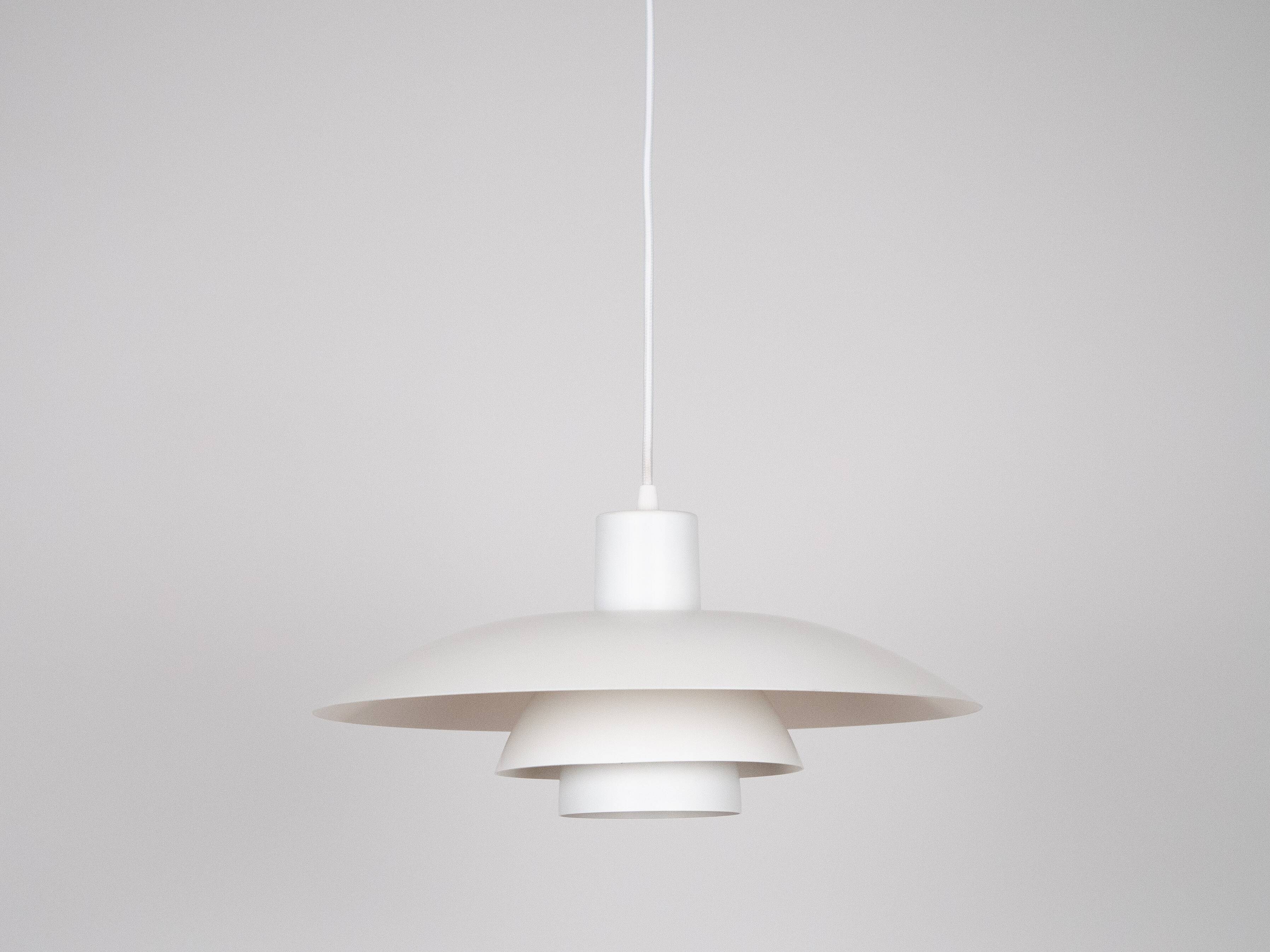 Danish vintage pendant lamp PH 4/3 by Poul Henningsen, Louis Poulsen, 1966