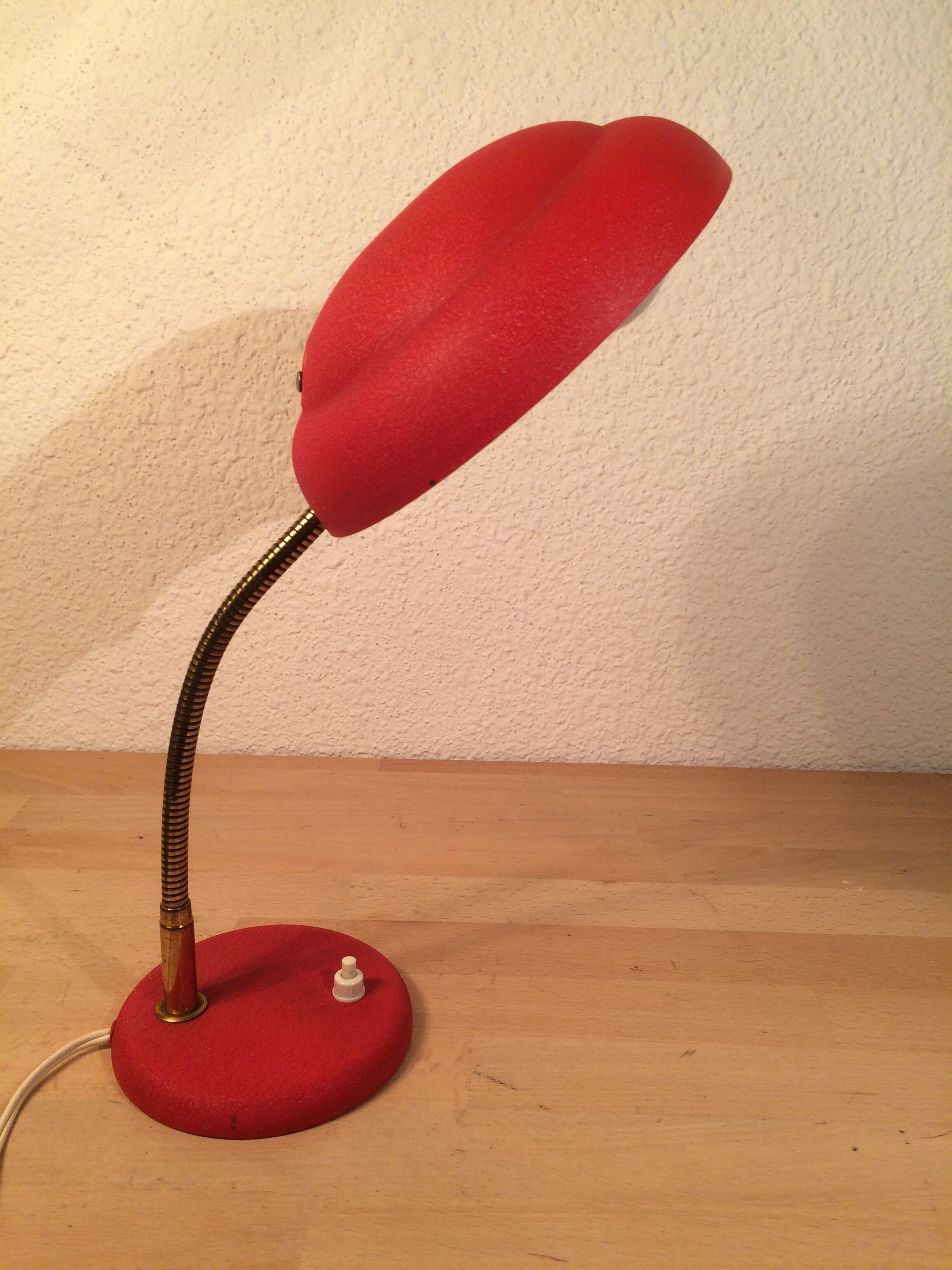 Lampe de bureau flexible rouge années 50 vintage