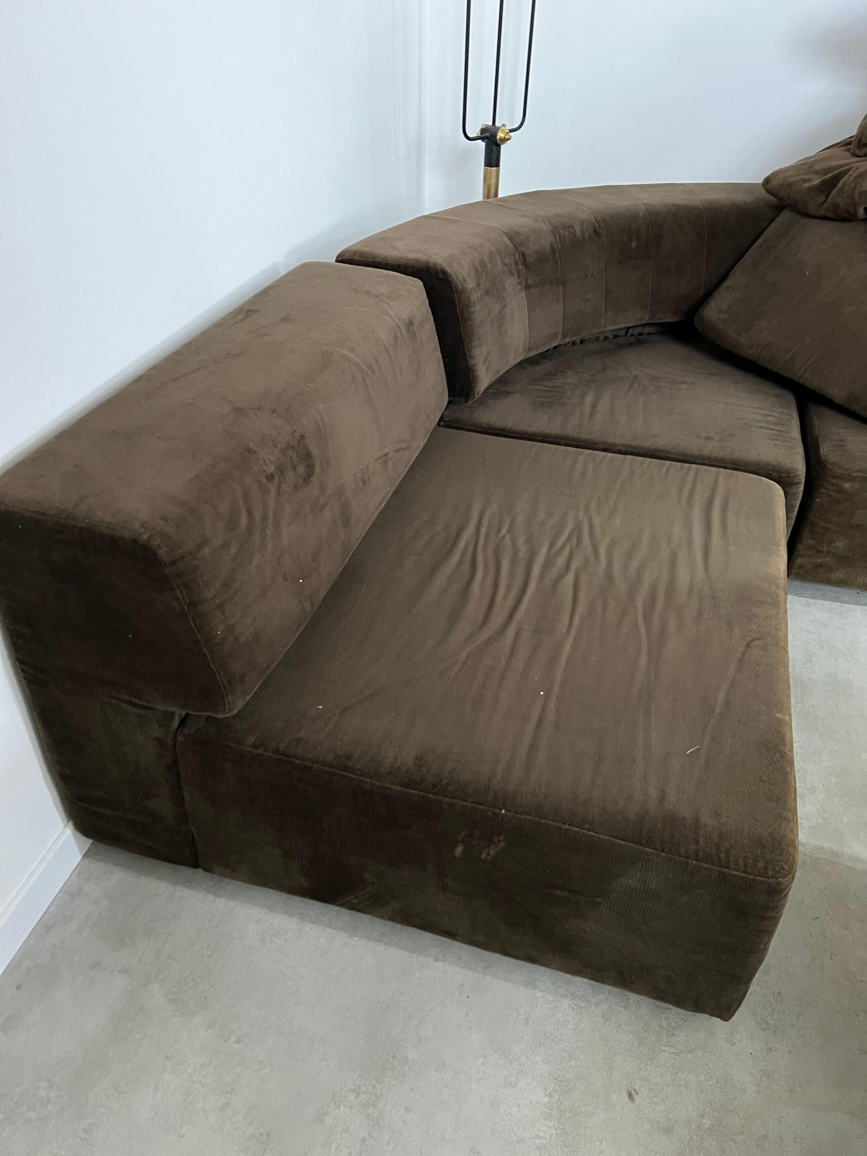 Old vintage modular sofa 6 elements of the 70s velvet / design