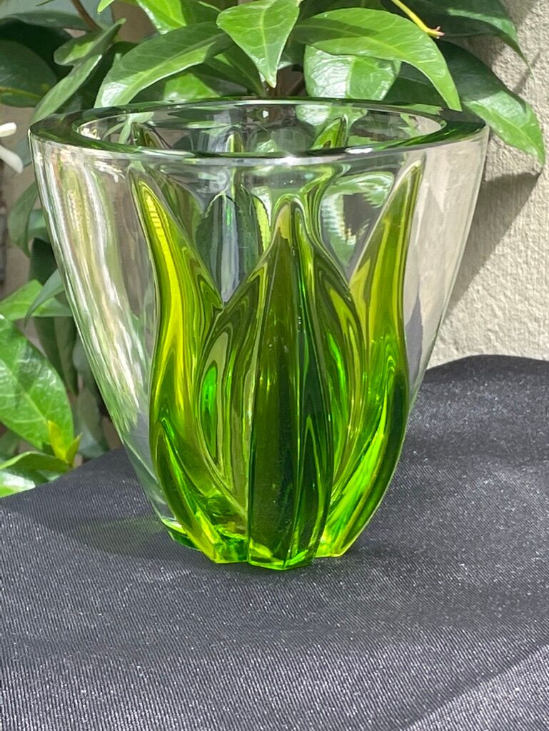 Vase Lalique – Model 2 Tulips - Lined crystal