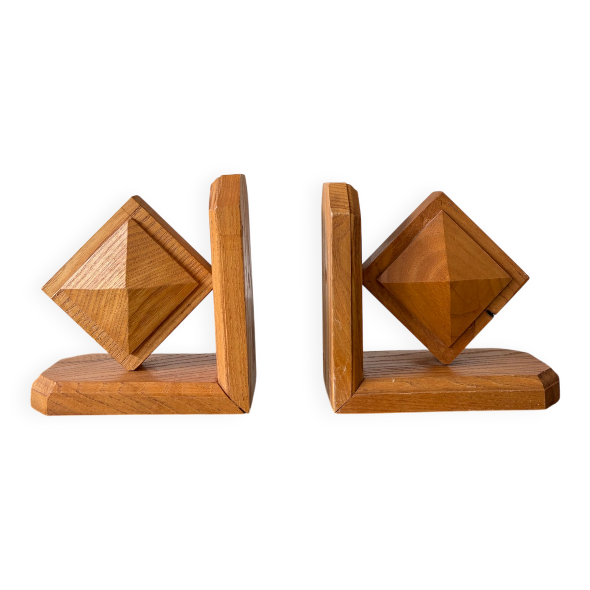 Brutalist bookends