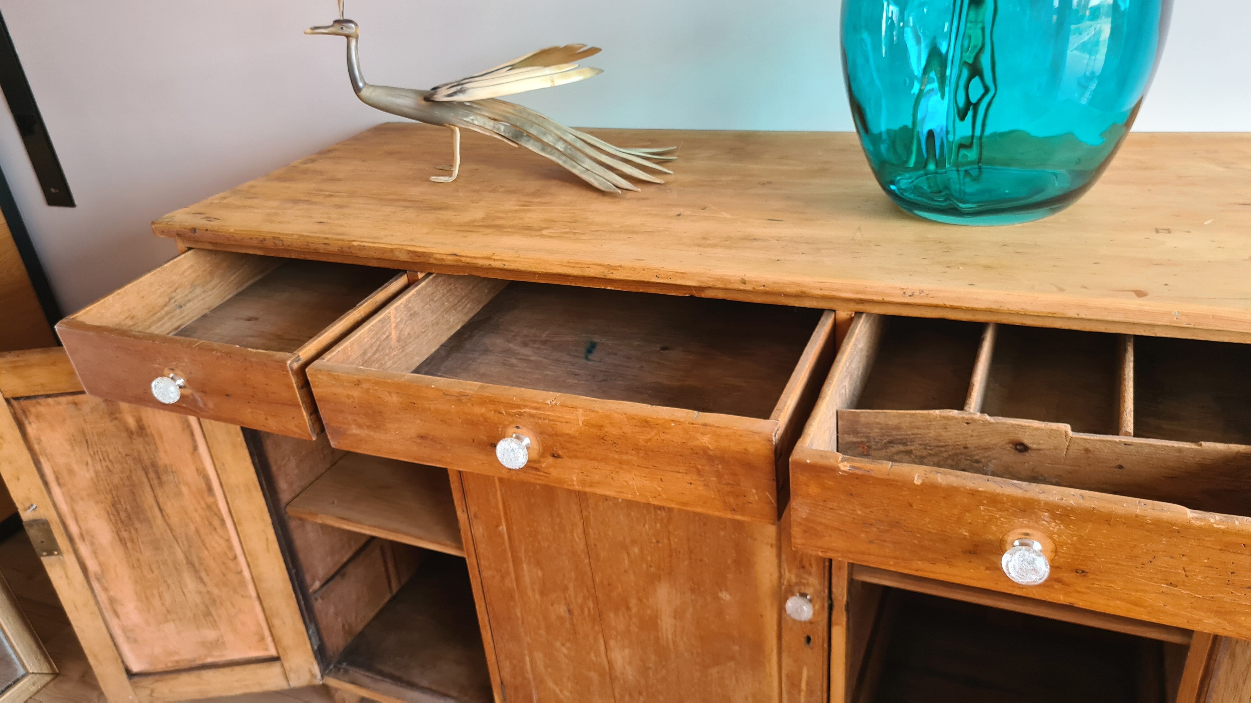 English buffet in pine of the nineteenth century