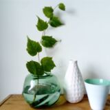 vase boule en verre de forme libre