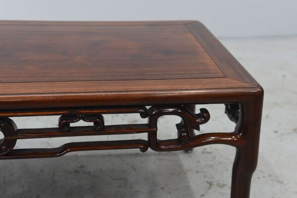 Table à opium bandeau ajouré début XXème