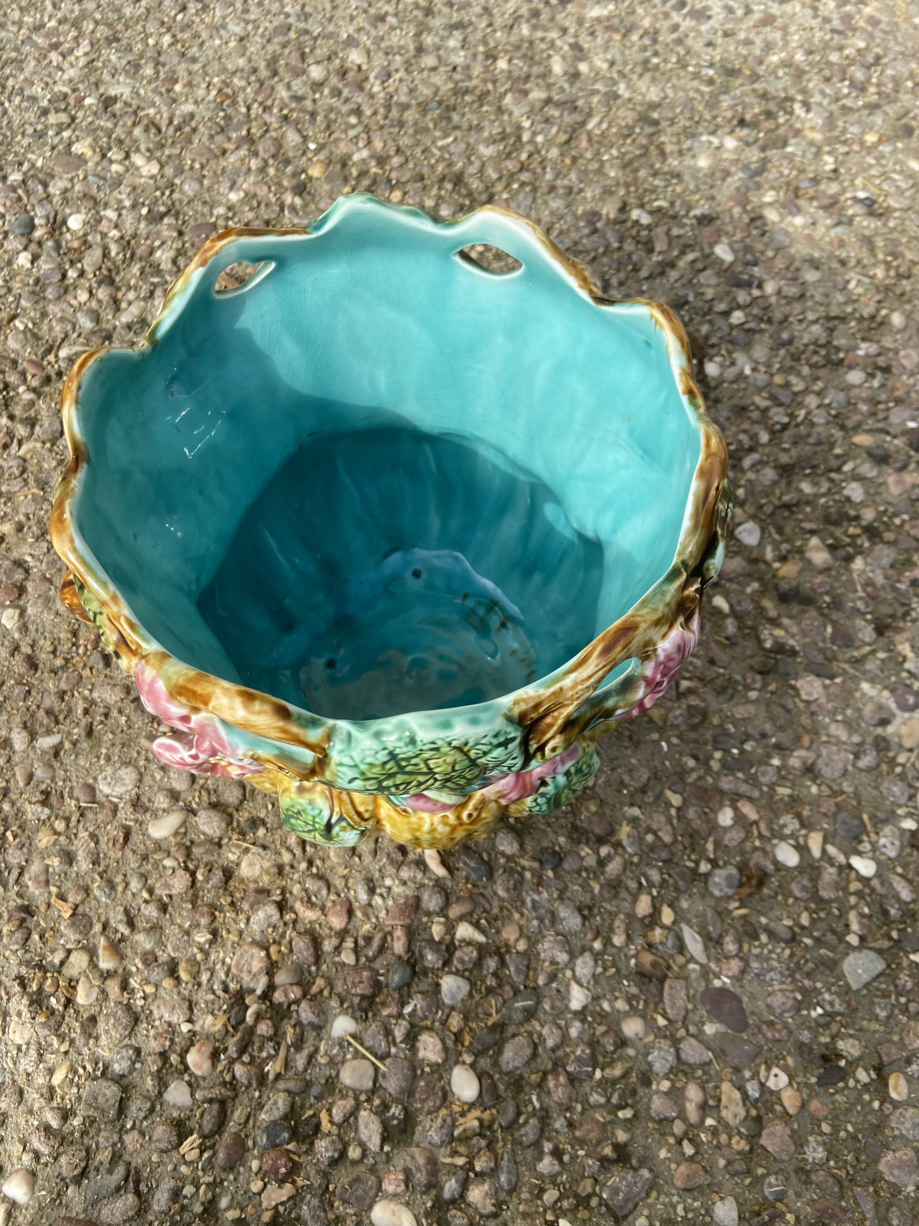 Antique cache-pot in majolica with floral decoration – Turquoise interior