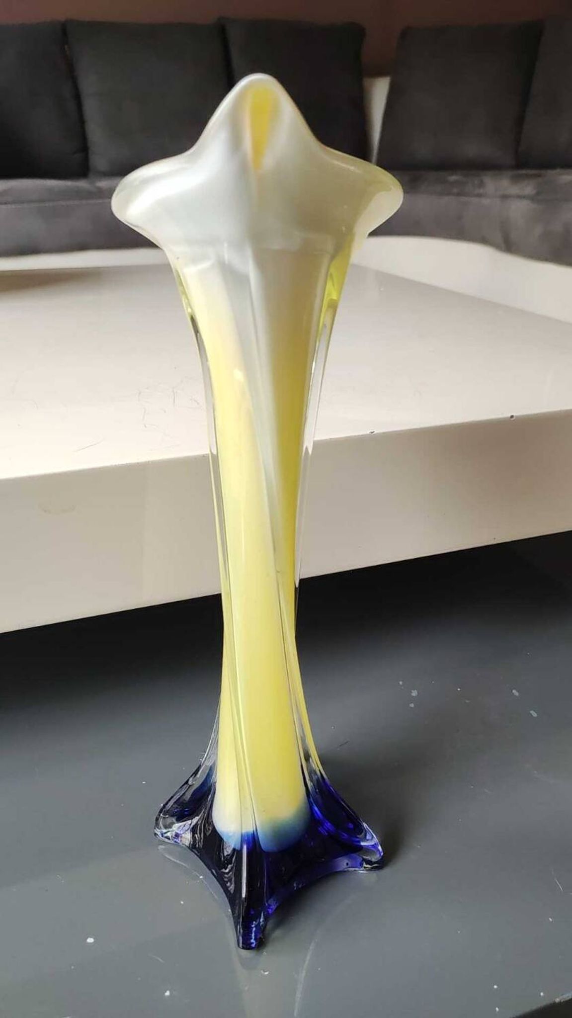 Vase Soliflore fleur d Arum/Jack in the Pulpit. Murano . Haut 30,5 cm