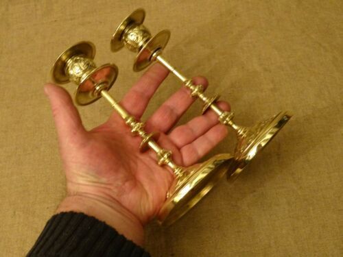 Pair of old torches candle holders bronze brass floral decoration Ht 18,8 cm ref A173/40