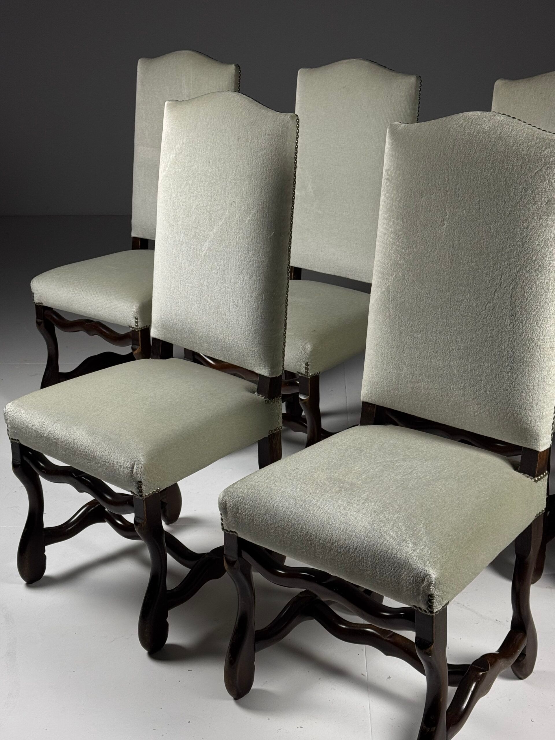 Set of 6 Os de Mouton chairs