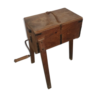 Ancienne baratte a beurre