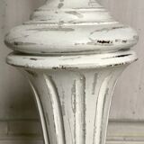 Wooden baluster lamp