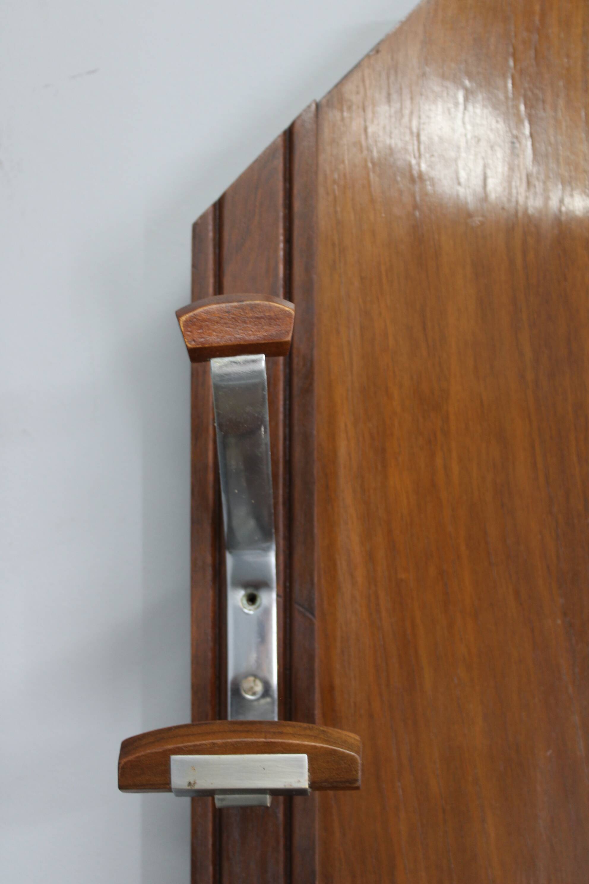 Portemanteau Art déco tchécoslovaque en noyer avec miroir, années 1930