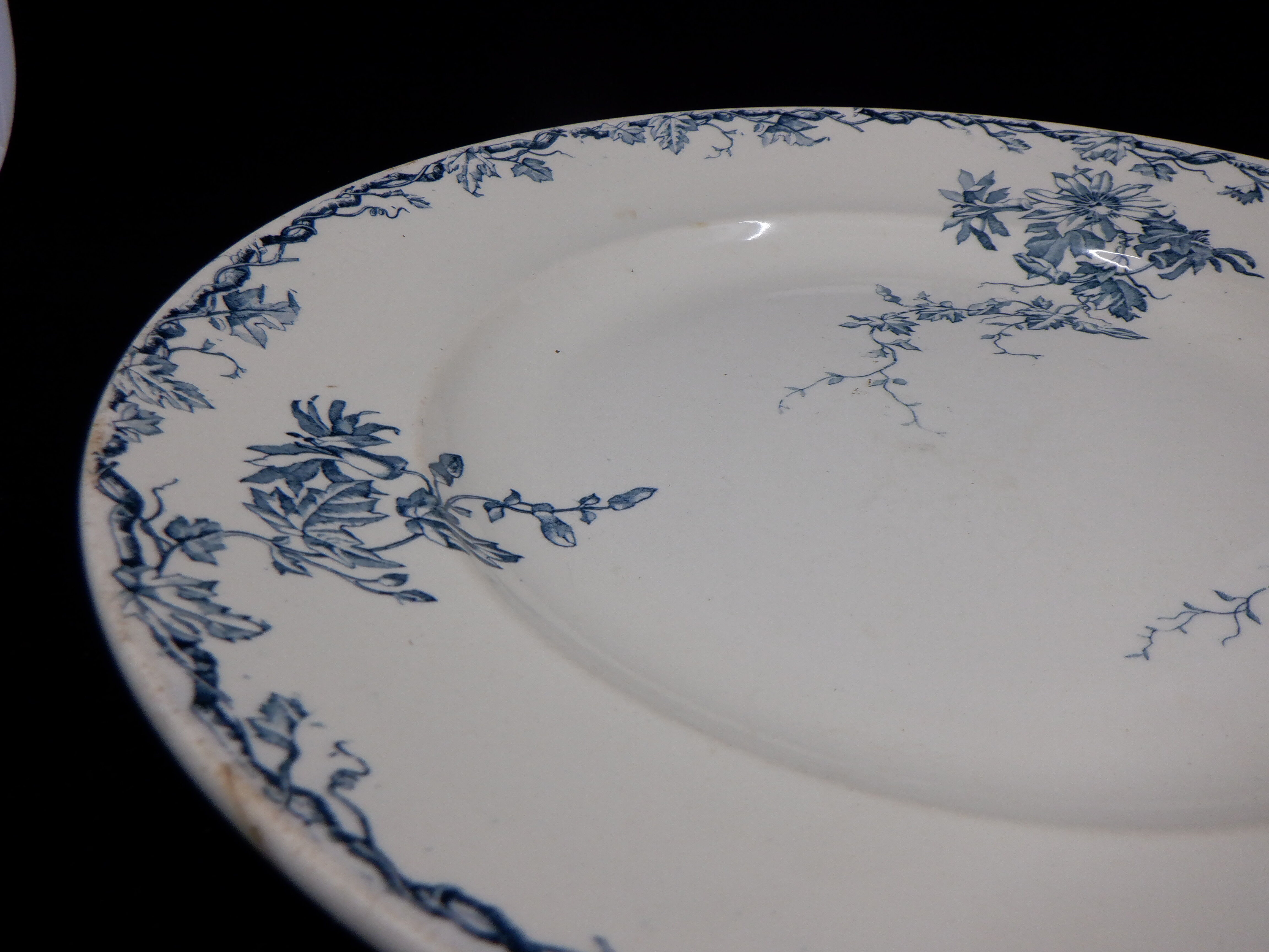Round dish kg luneville
