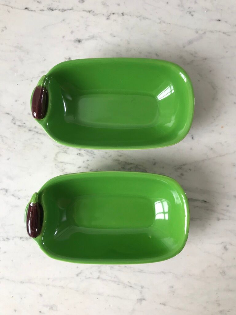 Pair of pocket saint clément model aubergine barbotine years 60-70