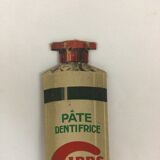 Advertising cardboard in the form of toothpaste