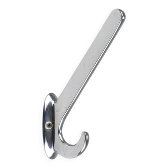 Up to 5 large Art Deco Bauhaus wall hooks in nickel and brass, Vienna, 1930s.