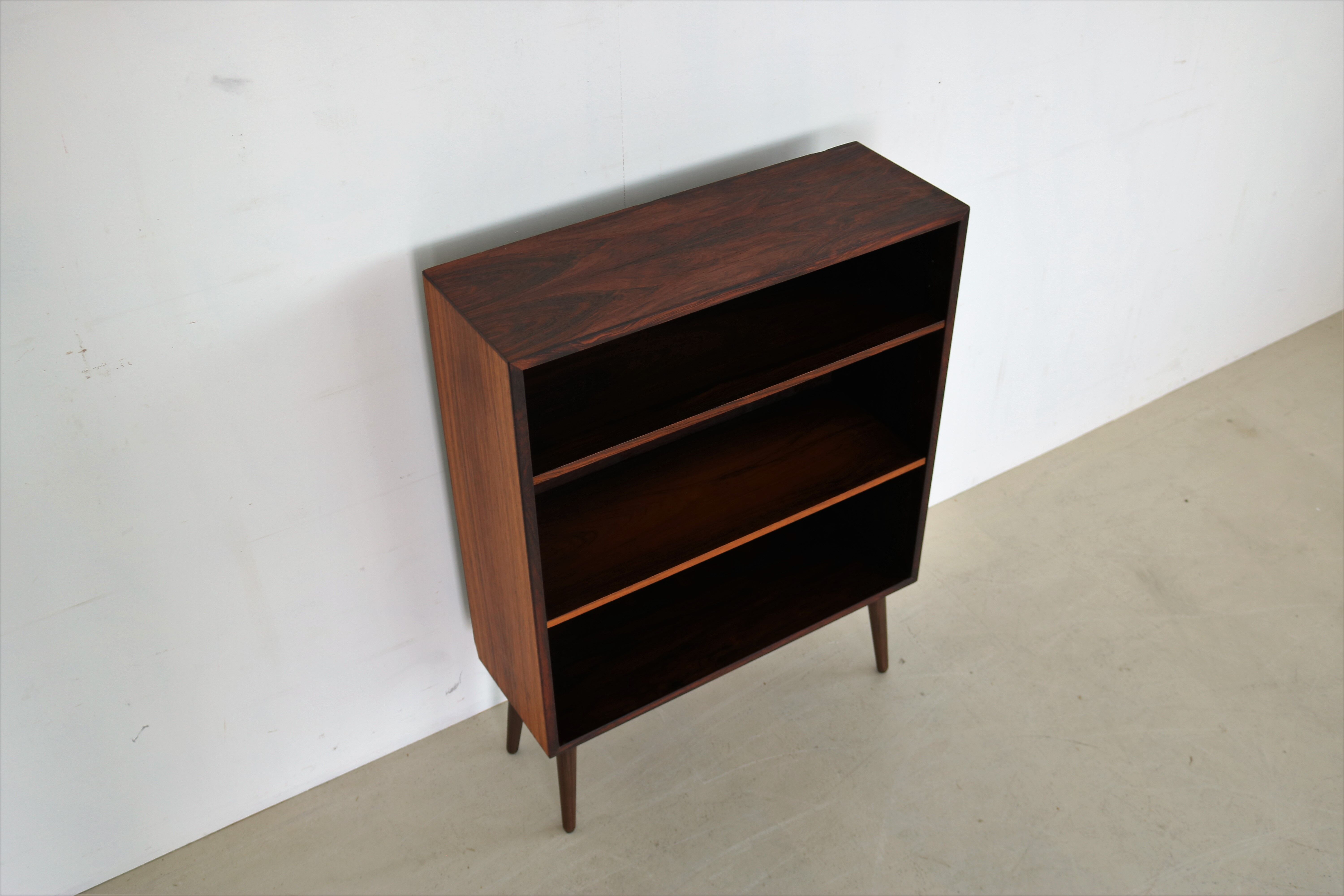 Vintage rosewood bookcase (2)