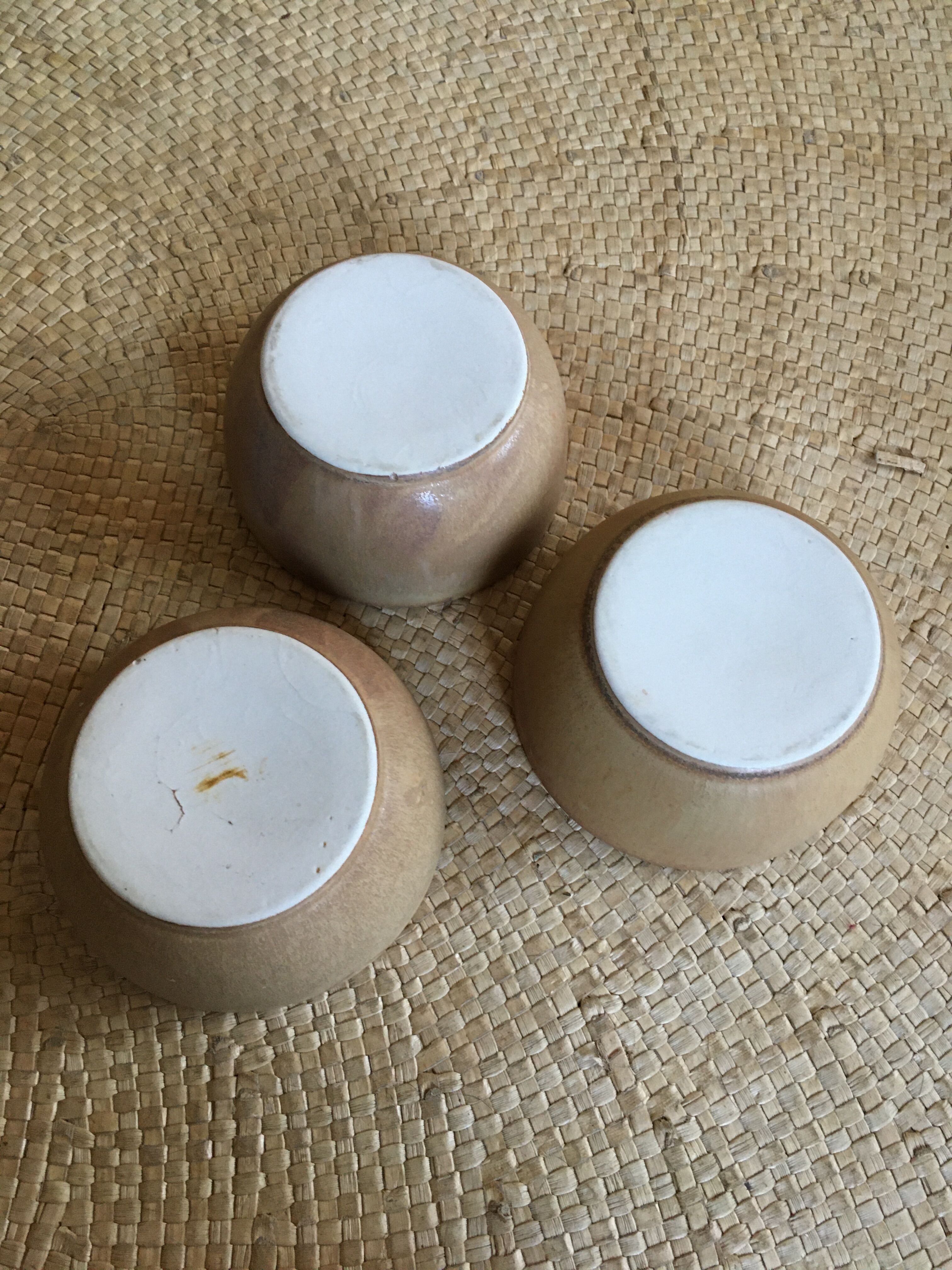 Series of 3 sandstone bowls