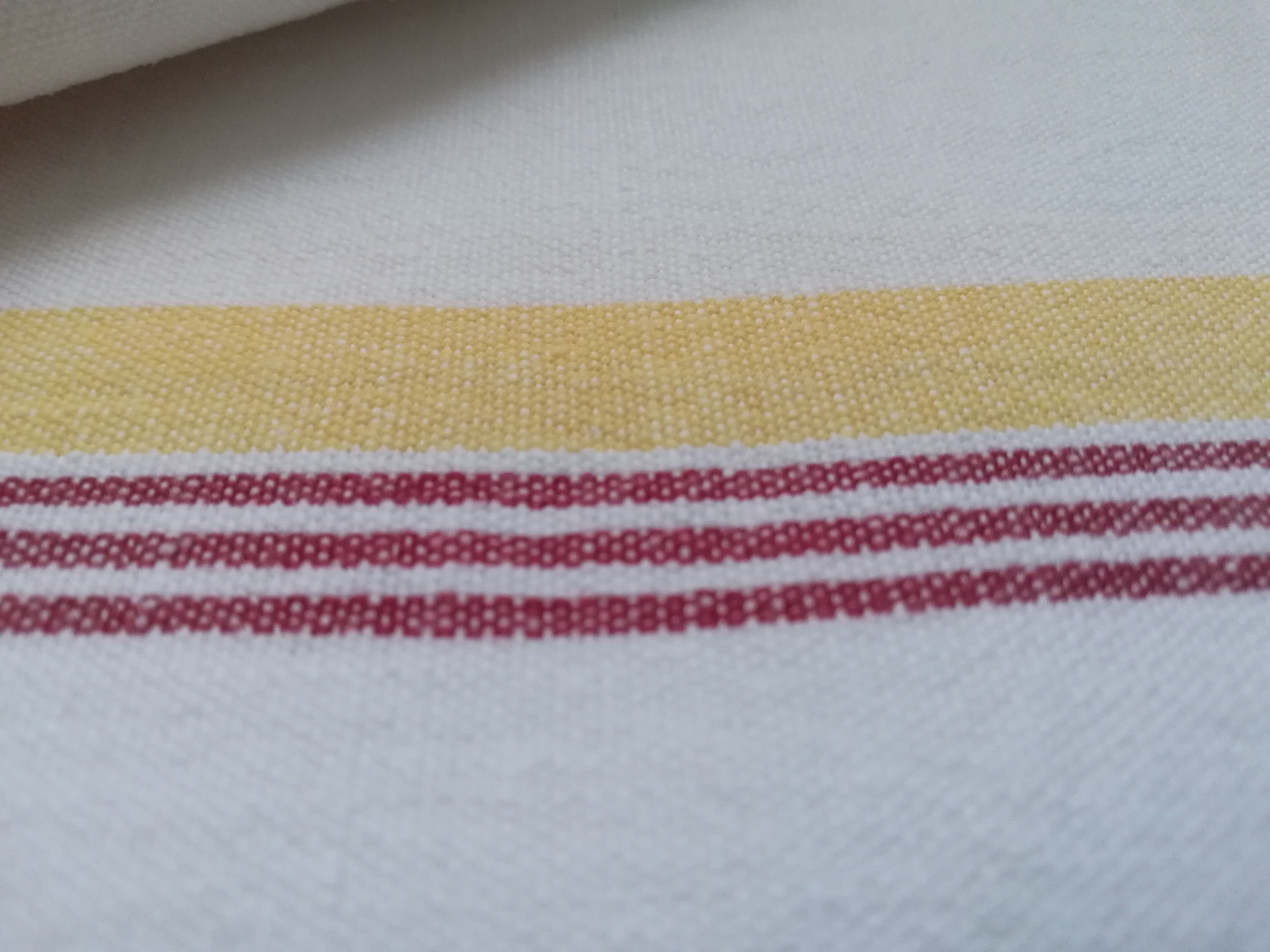 Tablecloth 220x150 and 10 towels