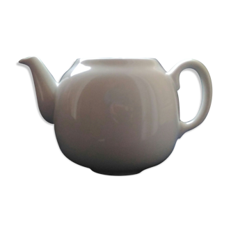 Pillivuyt white teapot