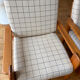 Paire de fauteuils en pin vintage 