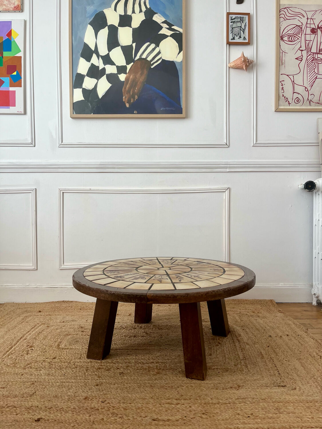 Round coffee table in ceramic and wood in the style of Roger Capron.