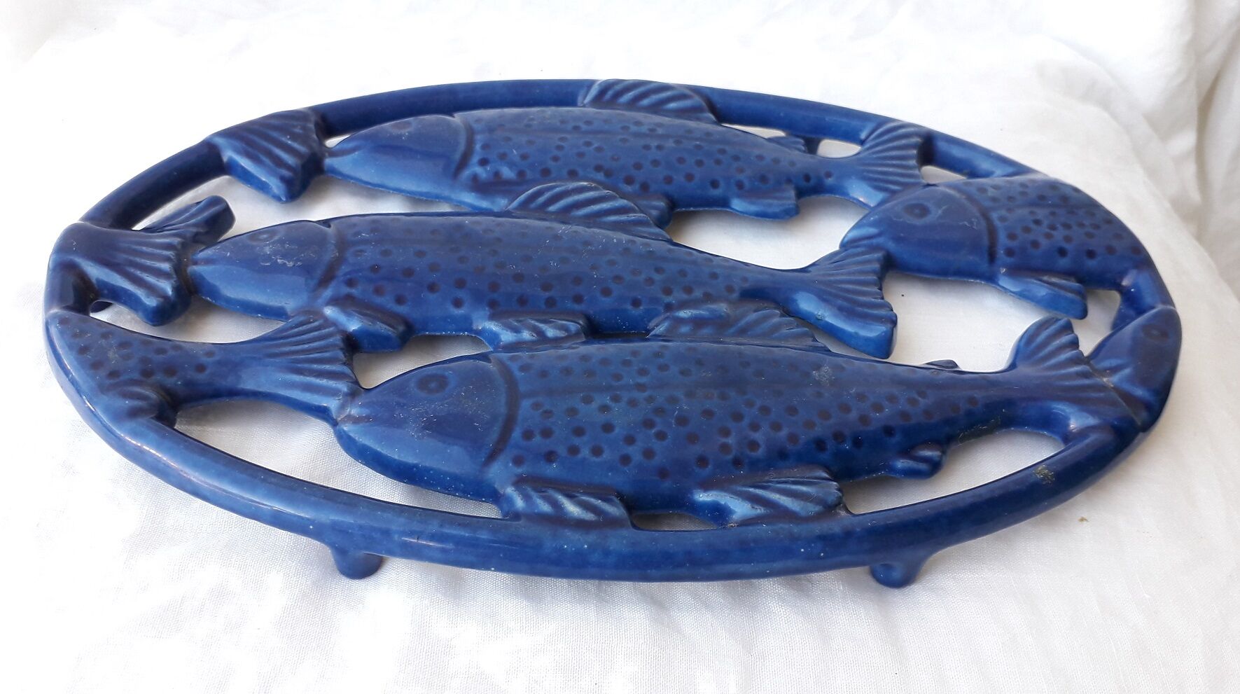 Fish table mat