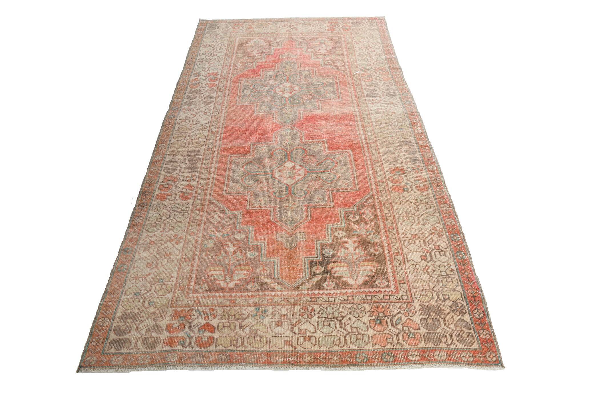 4x8 Vintage Red & Brown Classic Persian Rug, 135x246Cm