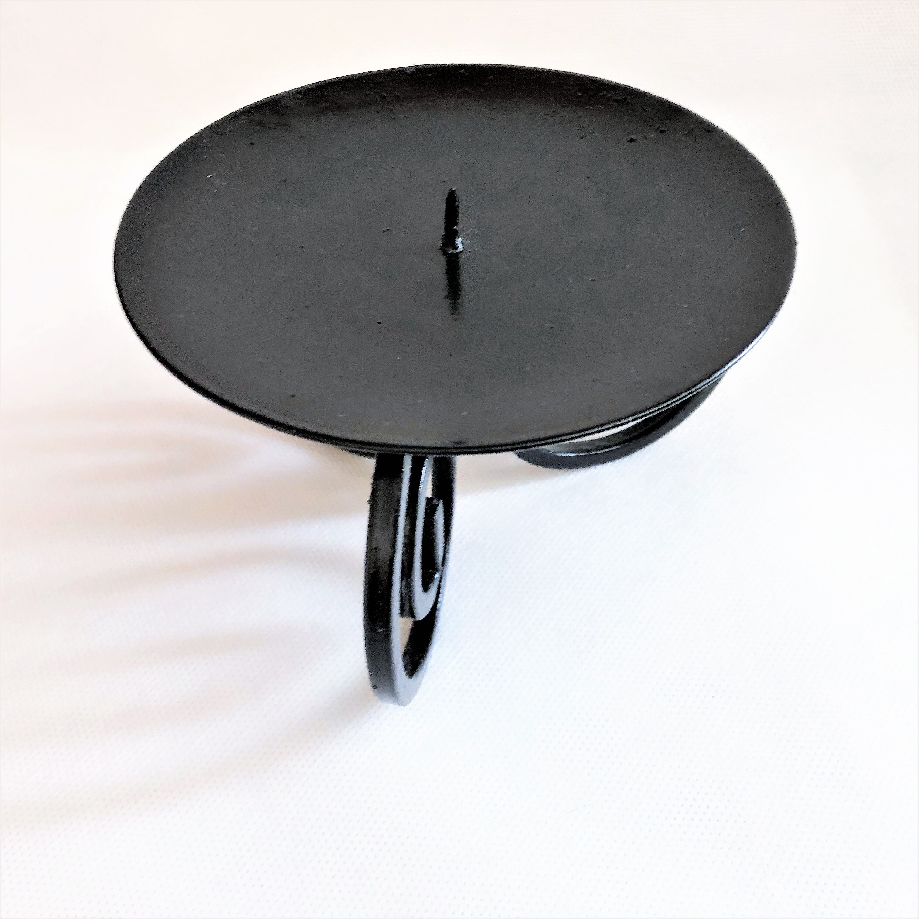 Black wrought iron picnic candle holder