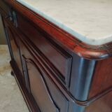 Victorian chest of drawers with white marble top