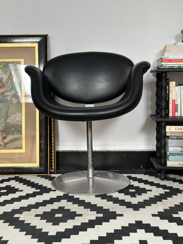 Fauteuil Tulip Pierre Paulin Artifort cuir noir