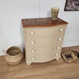 Rounded front chest of drawers