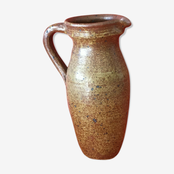 Puisaye sandstone pitcher