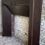 Fireplace mantel