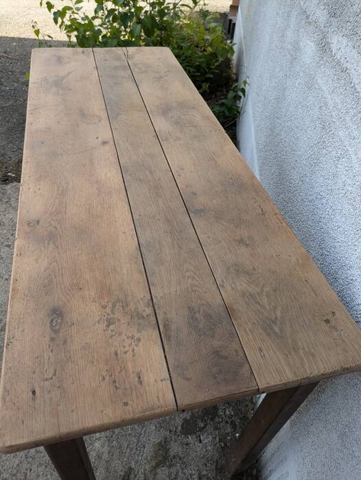 Table, desk, console