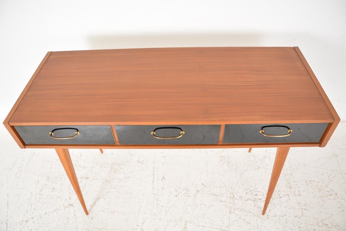 Desk dating back to the 1960