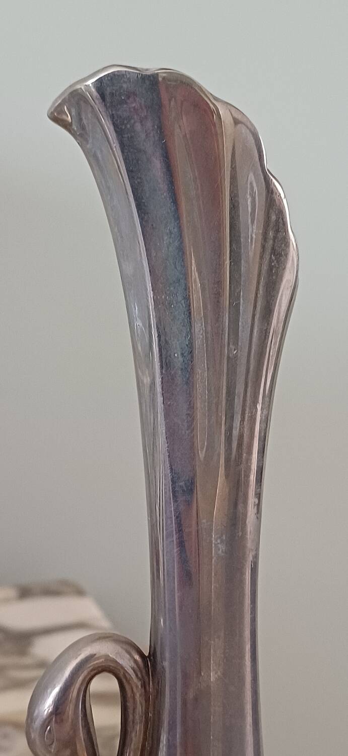 Swan single-flower vase