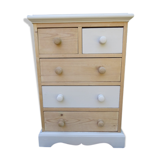 Pine dresser