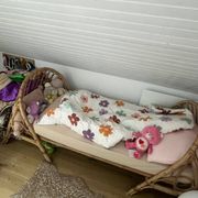 Rattan bed