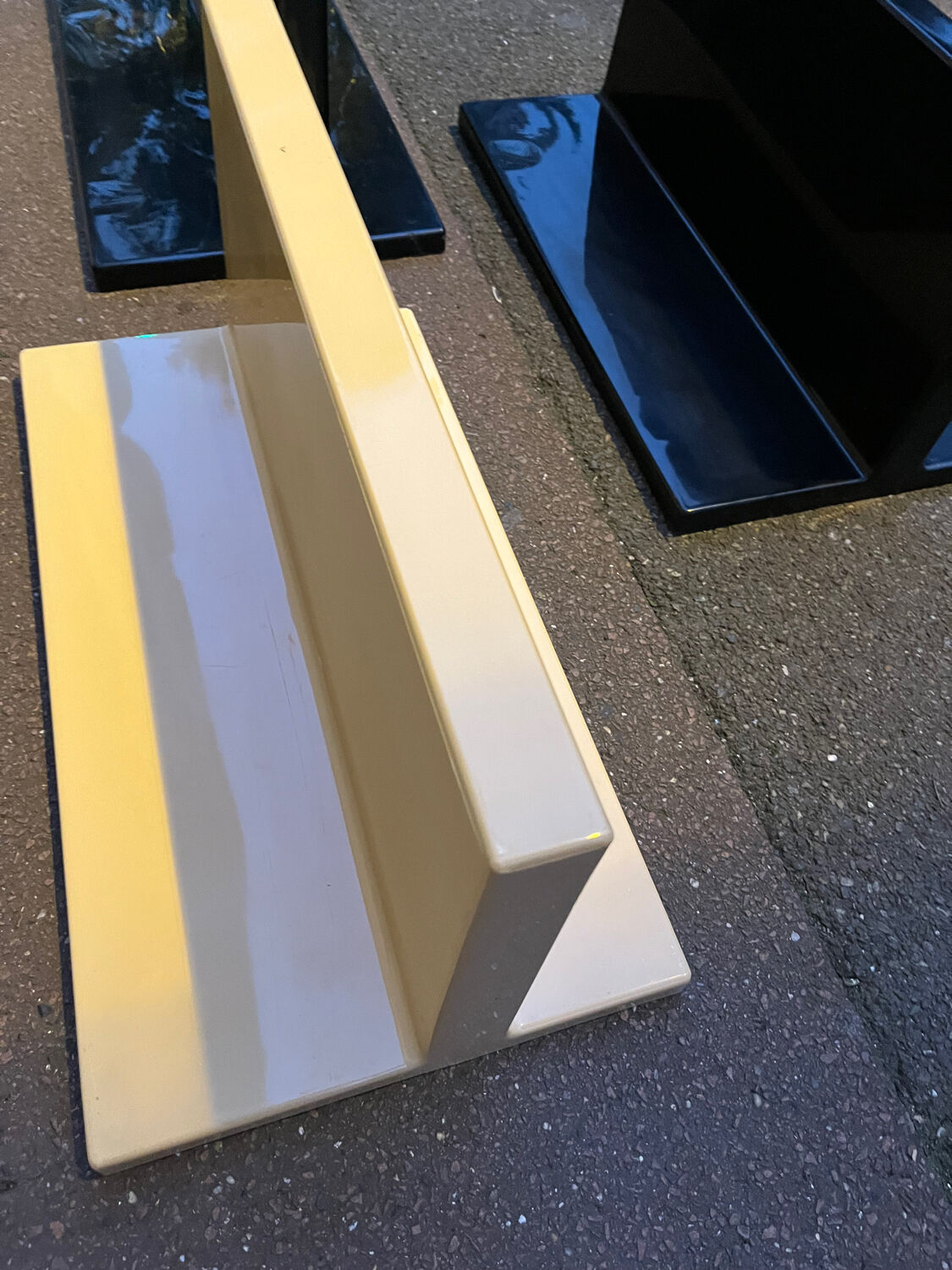 Wall shelf by Marcello Siards for Kartell, Italy, 1970s