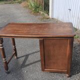 Petit bureau en bois
