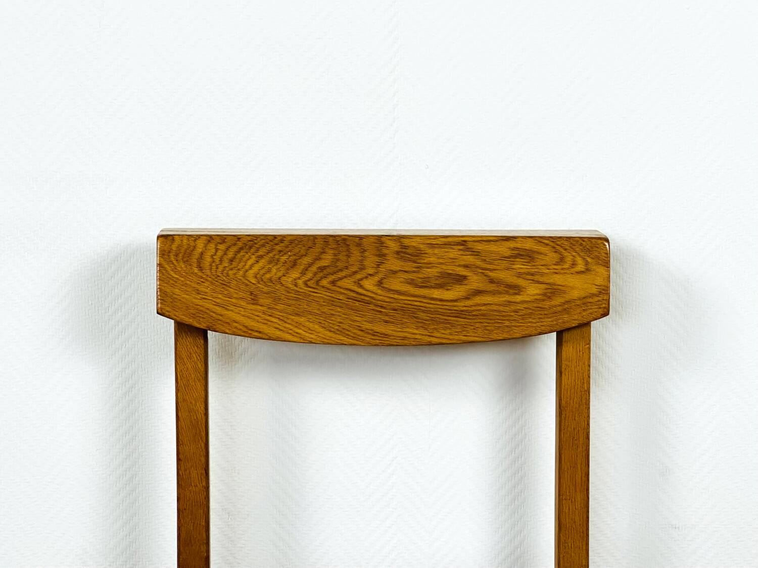 6 vintage oak chairs from the 1960s