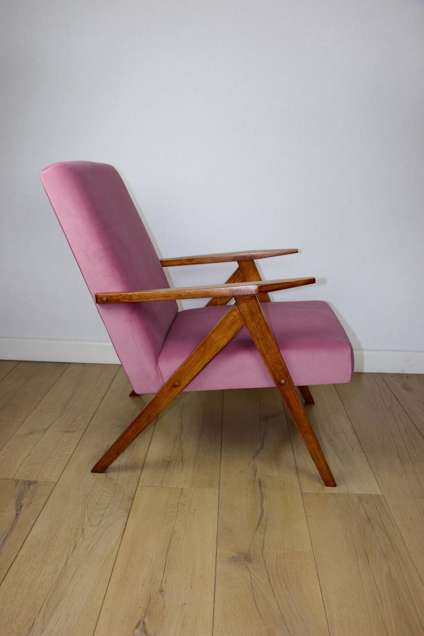 Vintage armchair B-310 VAR pink Jade structural 1970s