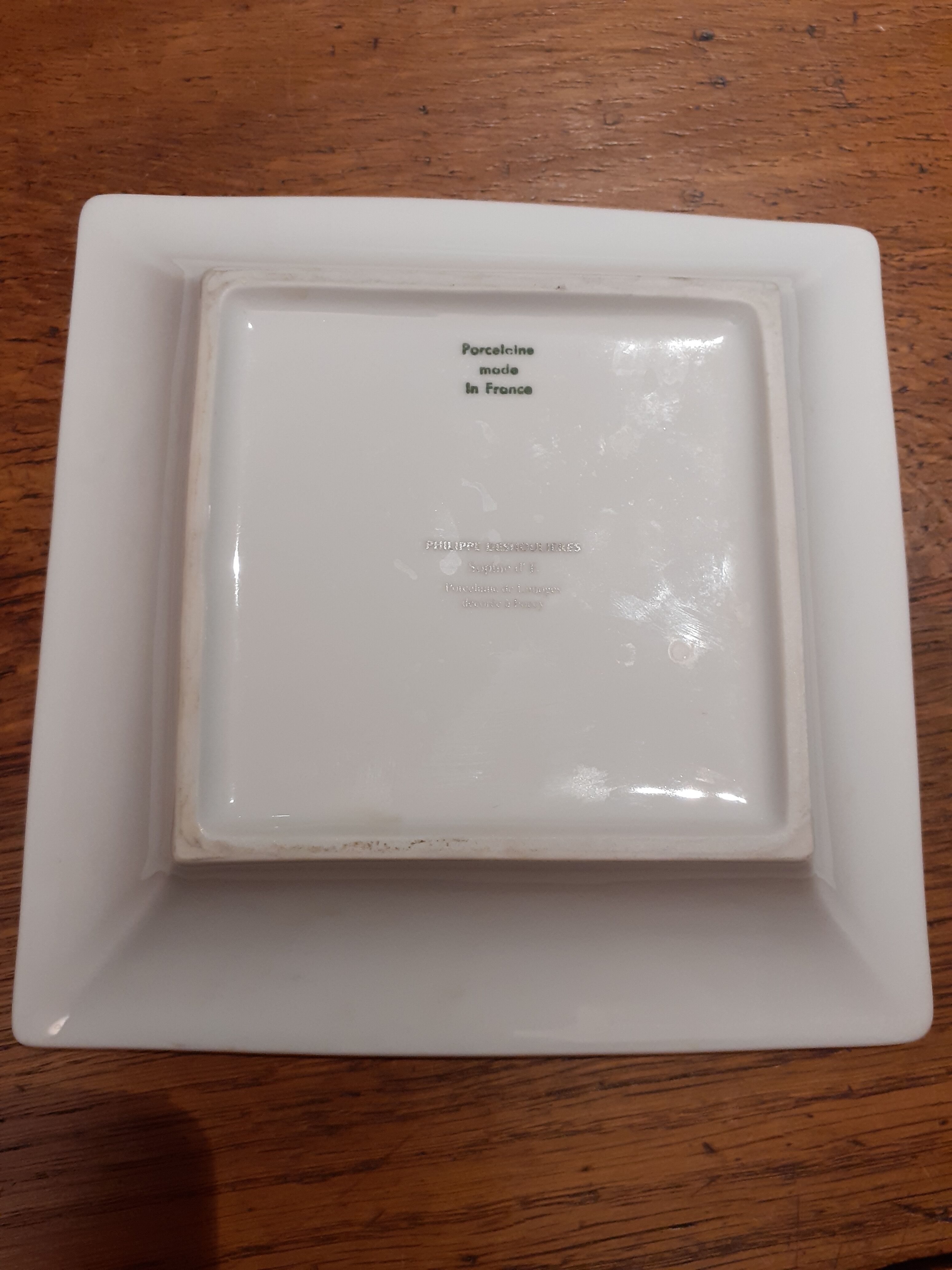 Horse porcelain pocket emptier